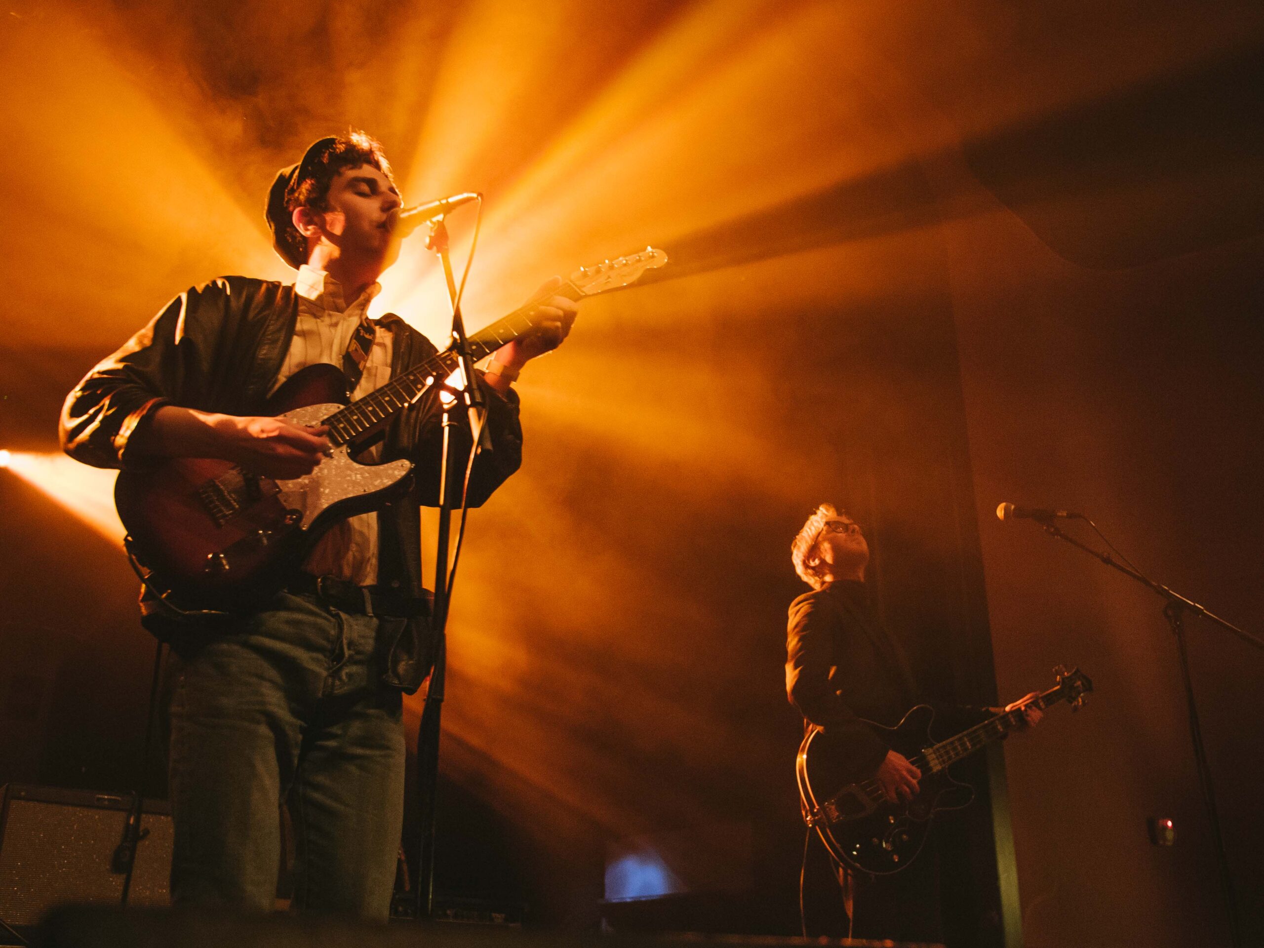 Fotos: Isolation Berlin und Der Ringer live in Berlin