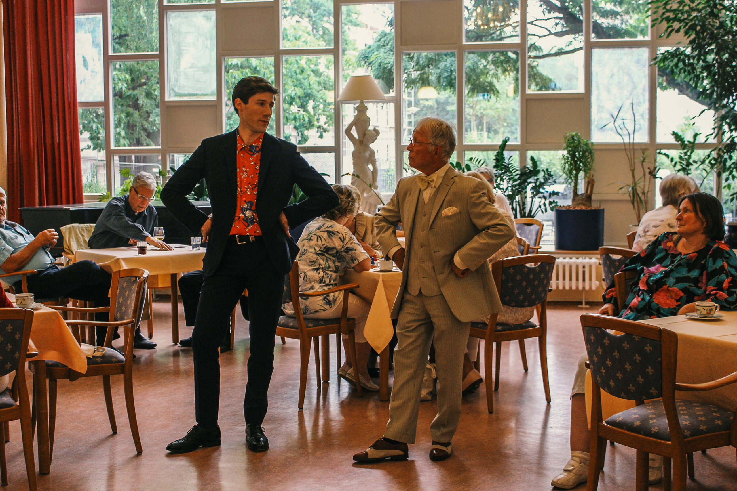 Wir waren mit Sam Vance-Law im Seniorenheim