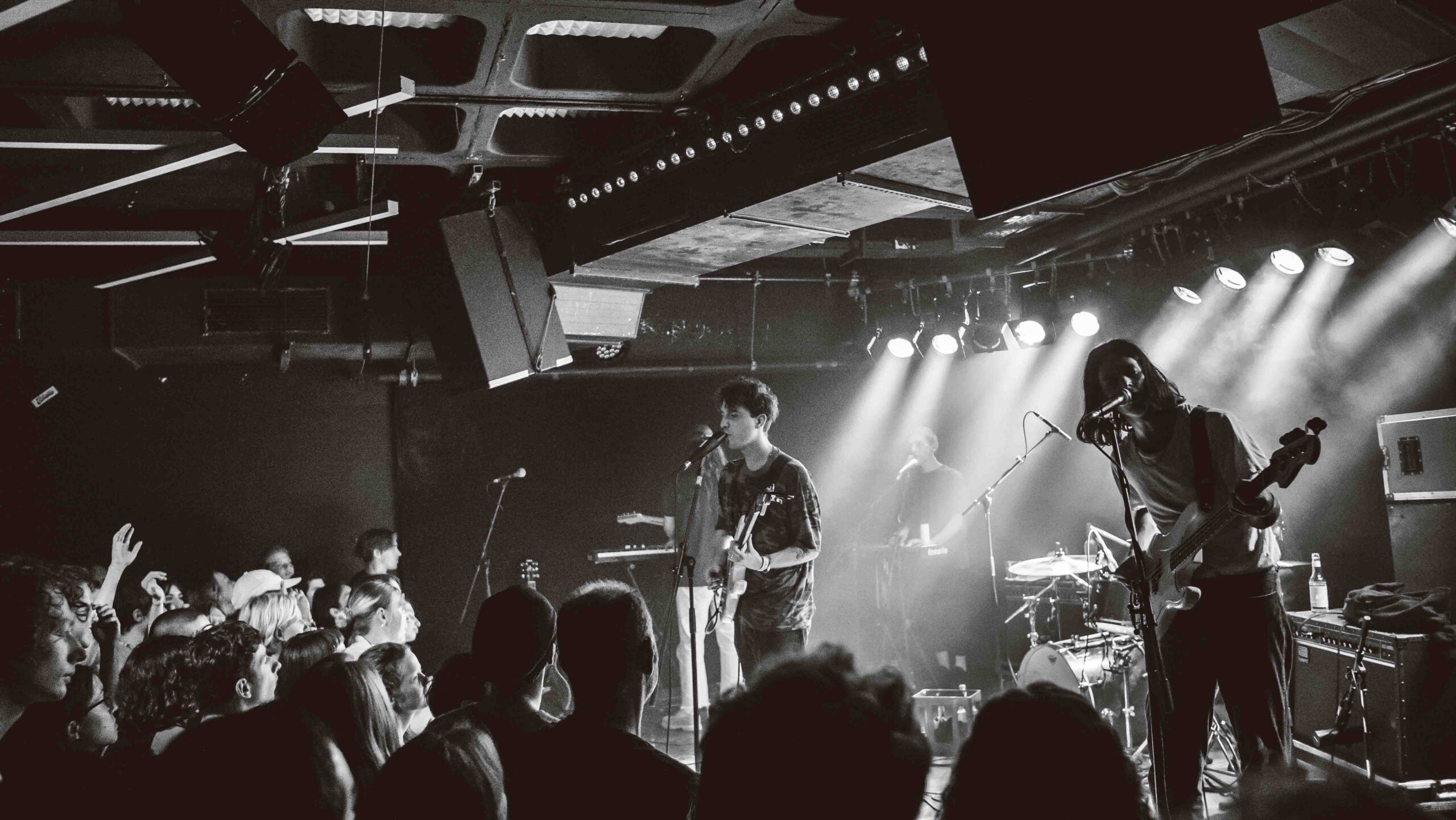 Fotos: Beach Fossils spielen ein restlos ausverkauftes Konzert in Berlin