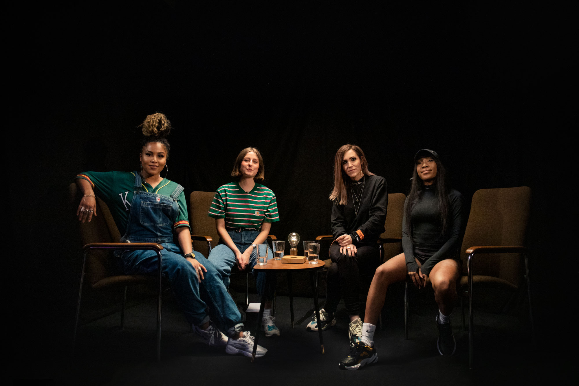 Die erste Folge der „4 Wegen Rap“ Talkshow: Mit Eunique