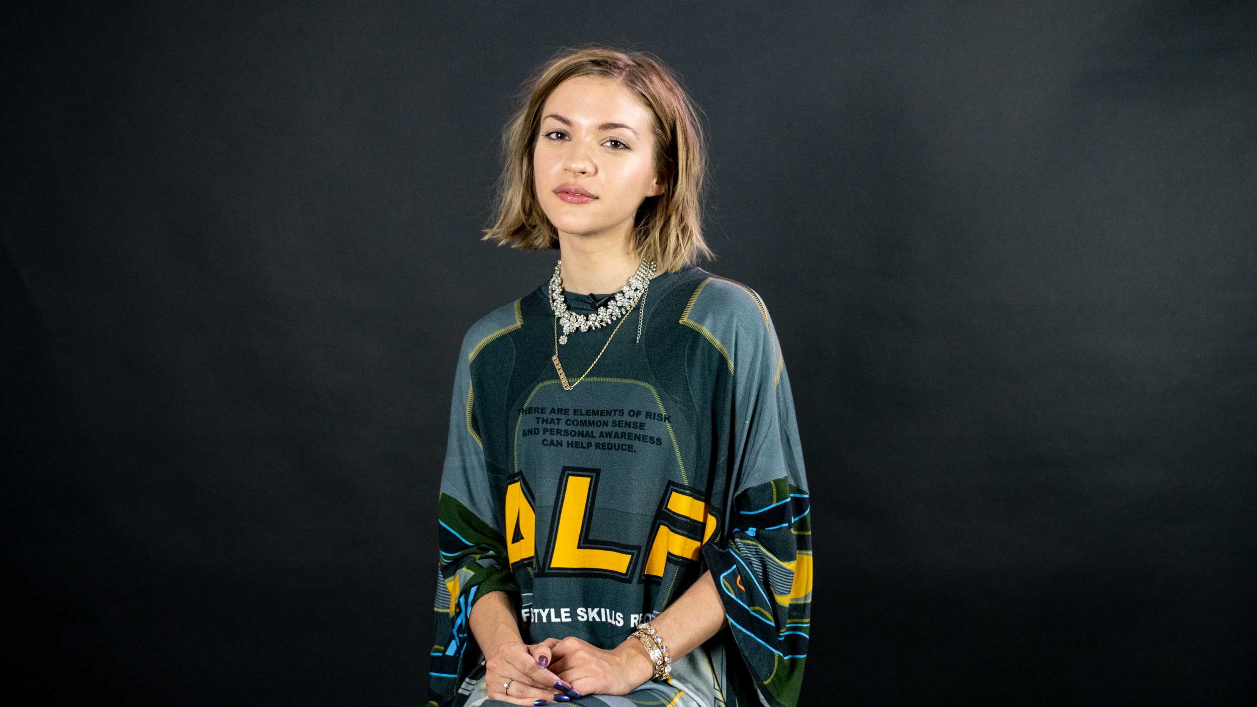 Tove Styrke im Videointerview: „Die Musik bringt uns zusammen und deshalb fühle ich mich weniger einsam“