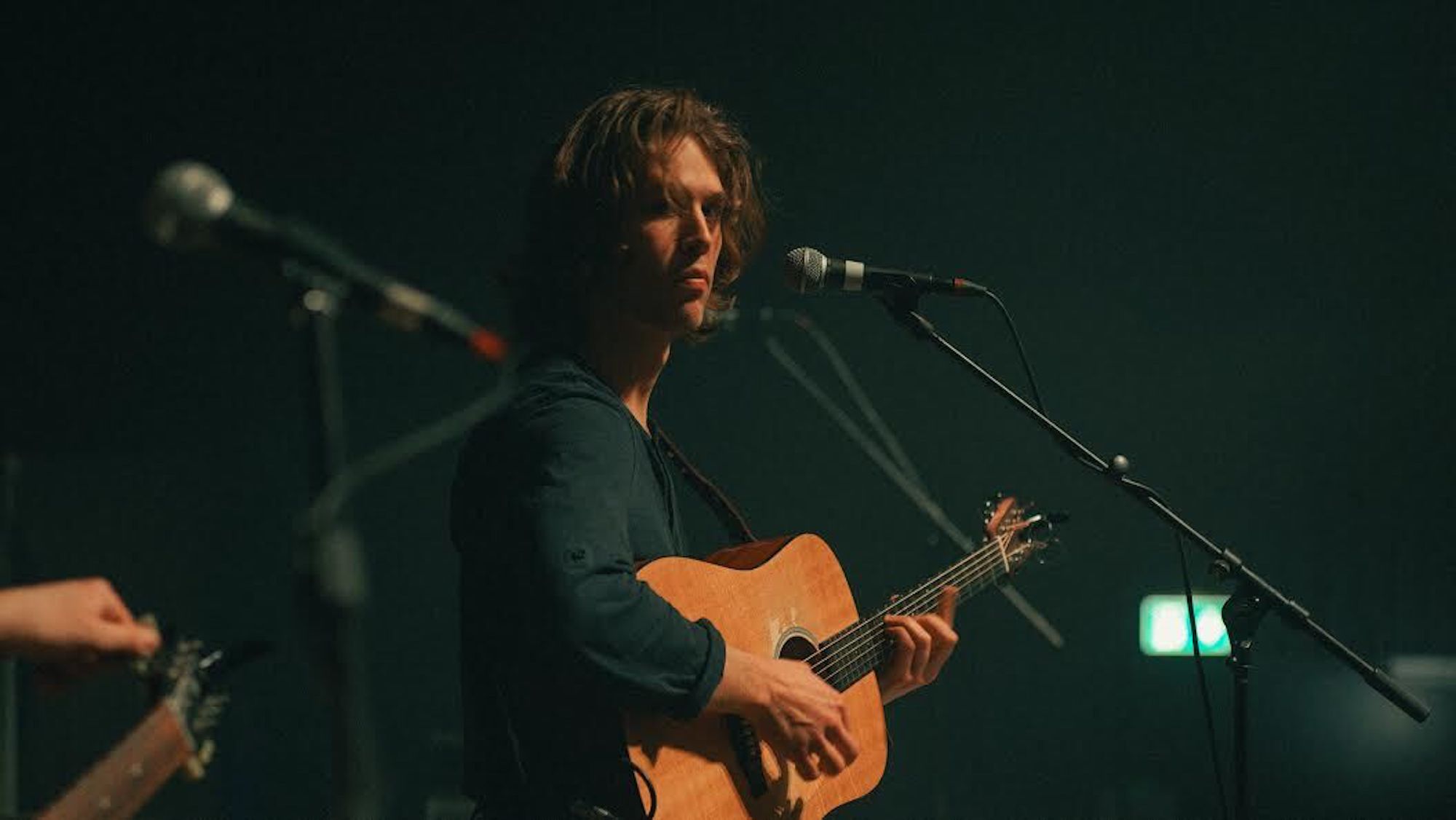 Videopremiere: Fil Bo Riva präsentiert das neue Video zu „Time is Your Gun“